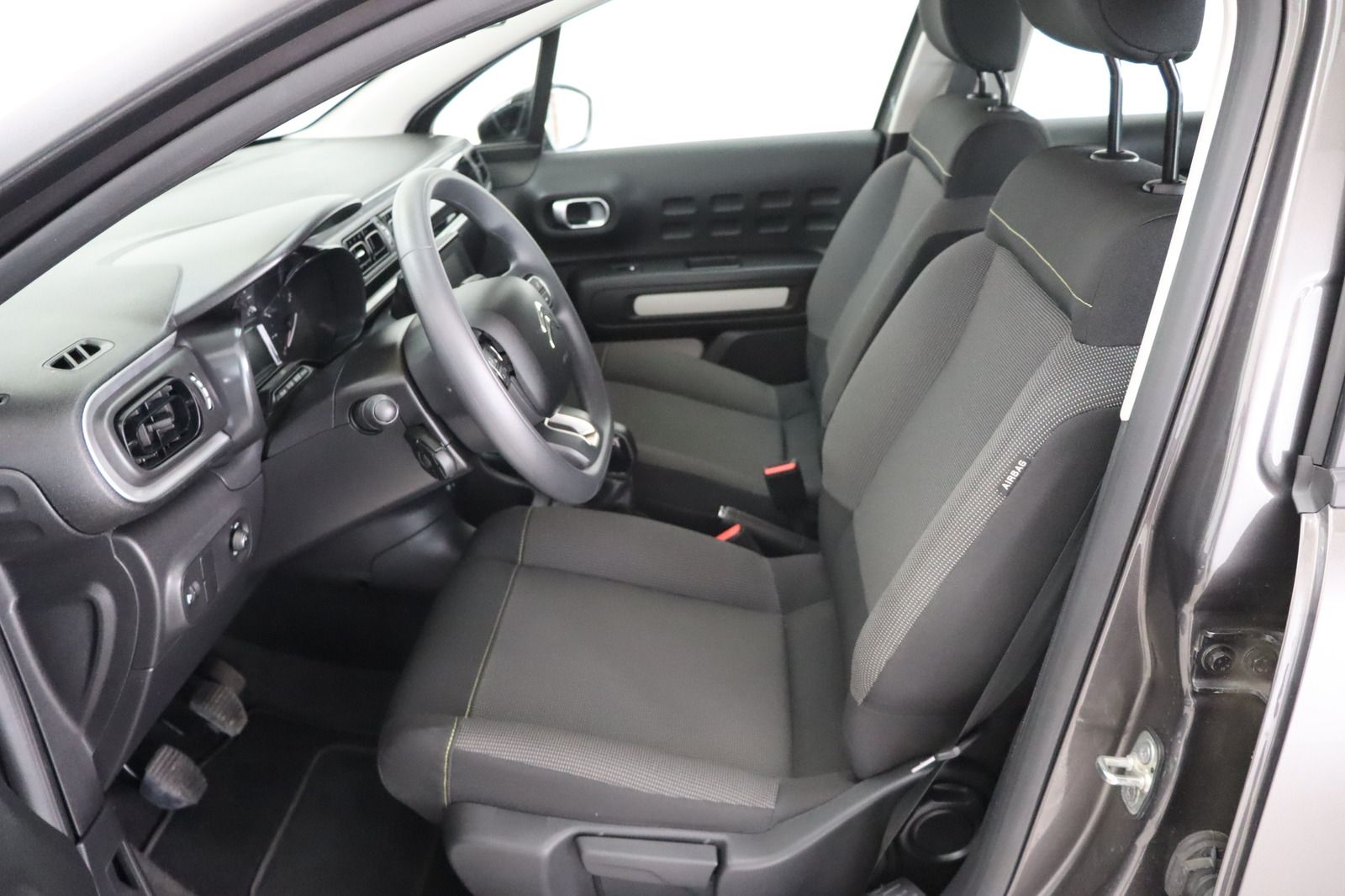 Fahrzeugabbildung Andere Citroën C3 1.2i Plus * Klimautom. * HU 08.2028