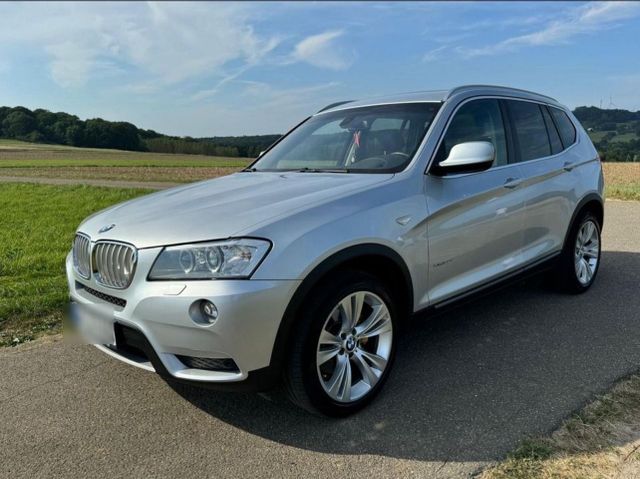 BMW X3 3.0d xDrive,TOP Zustand,Leder,Pano,...