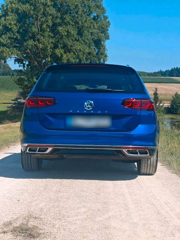 Image of Volkswagen Passat Variant