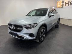 MERCEDES-BENZ GLC 300de 4M*Avantgarde*PANO*LED*360°*AHK* MERCEDES-BENZ GLC 300de 4M*Avantgarde*PANO*LED*360°*AHK*