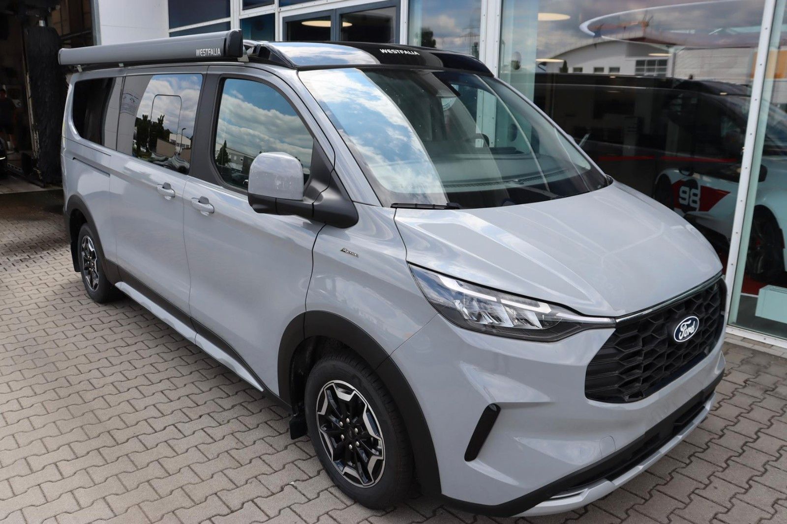 Ford Camper NUGGET ALLRAD Active 320/L2 0,0%* AHK imagem 2