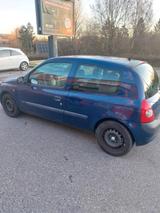 Renault 1.5 Turbo Diesel - gebrauchte Renault Clio aus dem Jahr 2001