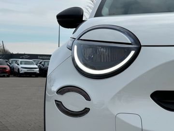 Fiat 600 1.2 Business Edition Kam.+KeyLess+LED+Navi