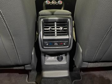 Skoda Kodiaq 1.5 TSI Sportline Matrix AHK Panoramadach