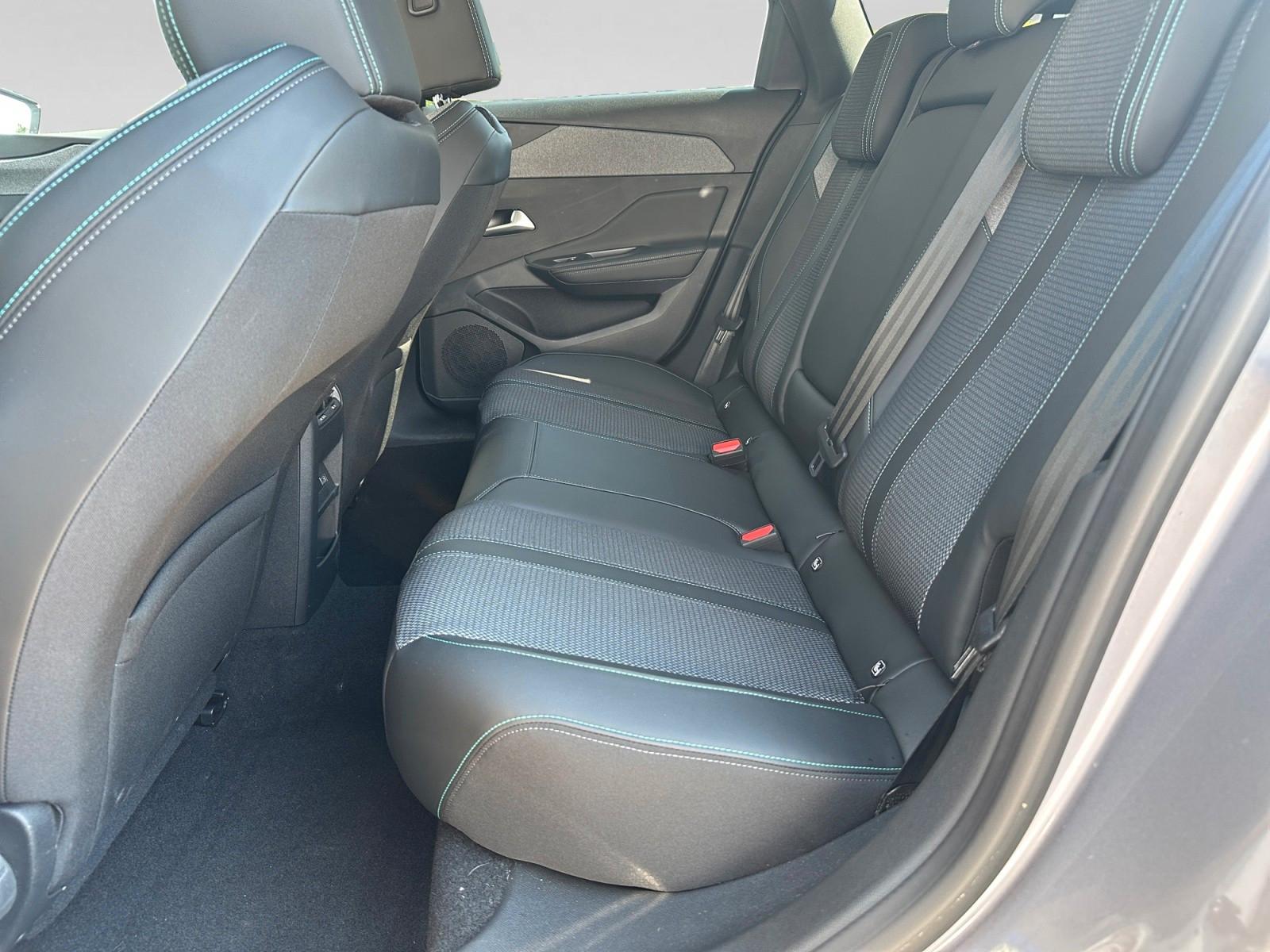 Peugeot 308 SW AllurePack*NAVI*KEYLESS*RÜCKFAHRKAM*APPLE