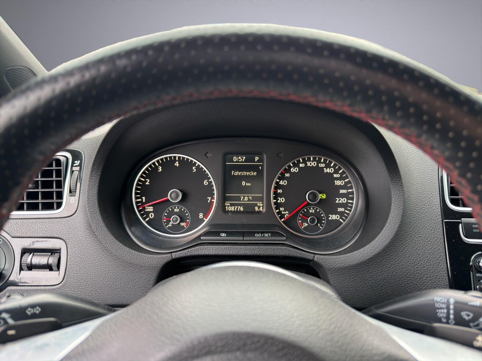 Volkswagen Polo V GTI DSG/17"/CarPlay/Sitzheizung/8Fach