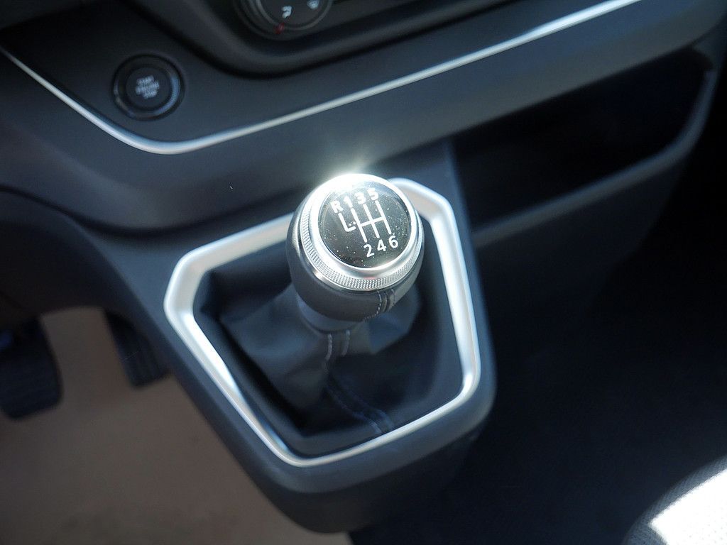 Fahrzeugabbildung Renault Trafic Komfort L1H1 Blue dCi 130 KAMERA AHK LED