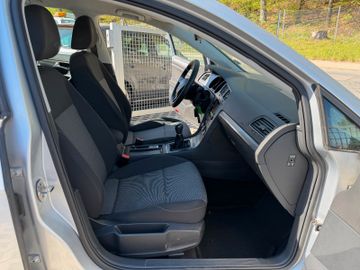 Volkswagen Golf - 12