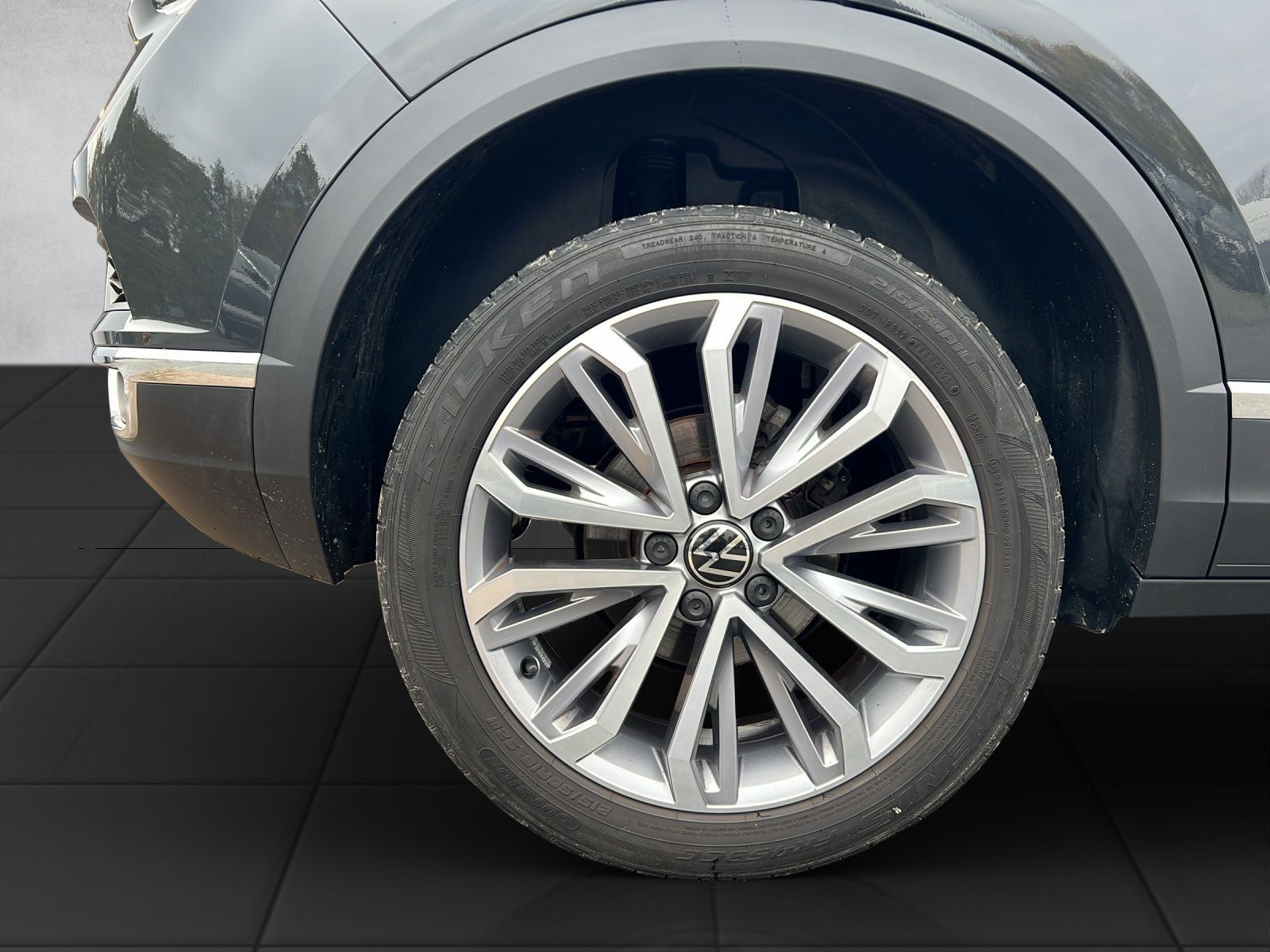 T-Roc Active 1.5 TSI DSG AHK*Navi*Pano*Standhzg.