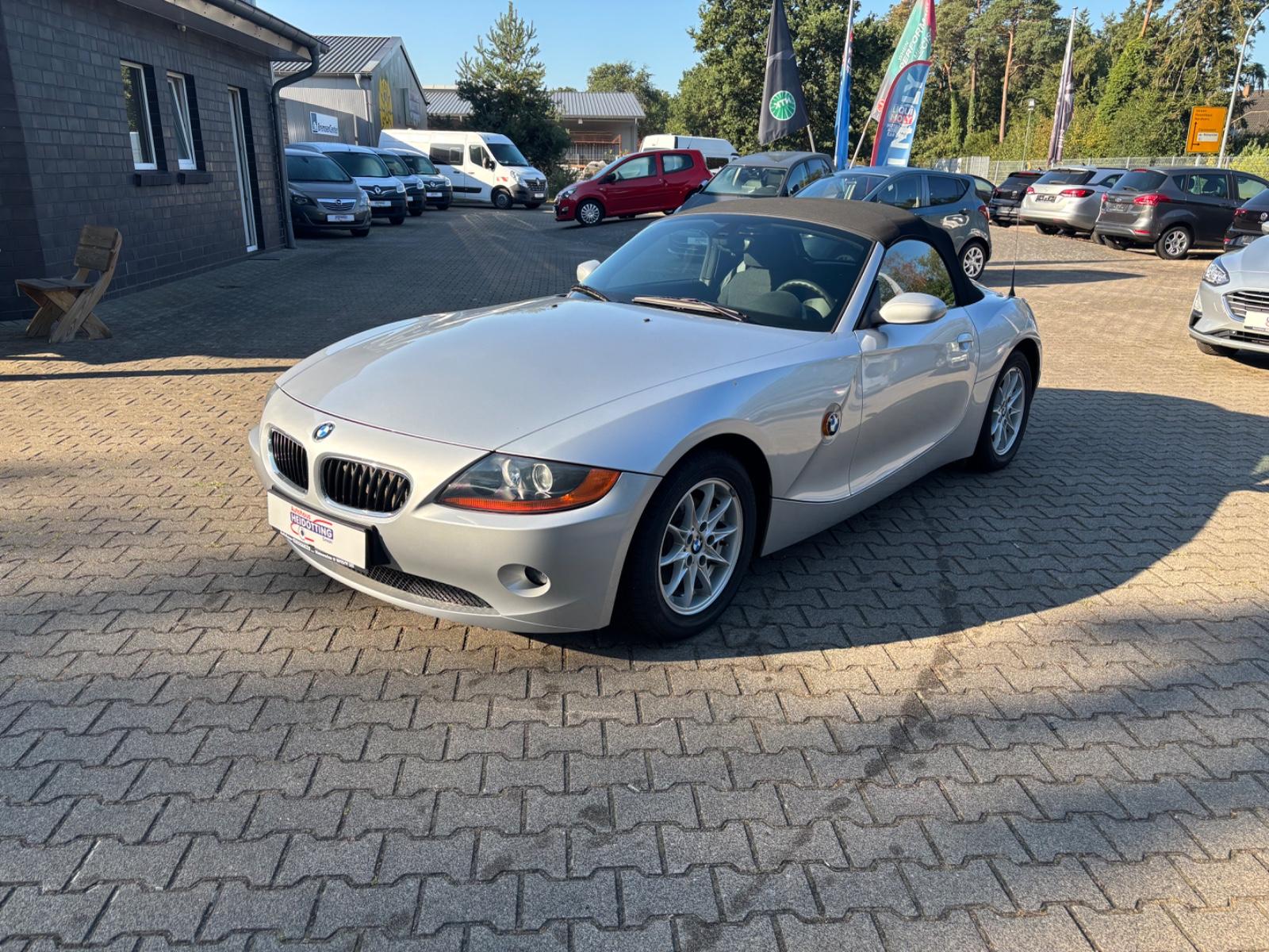 BMW Baureihe Z4 Roadster 2.2i