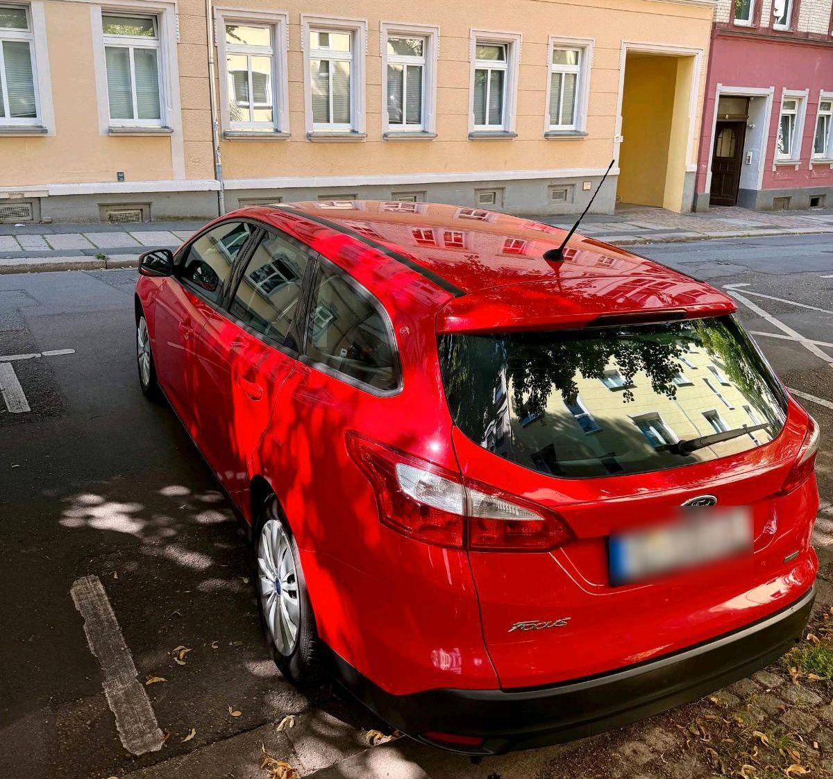 Ford Focus 2014 — photo 6