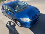 Toyota Auris 1,6 l / 170.000 km / 5türig / - Toyota Auris Gebrauchtwagen in Stuttgart