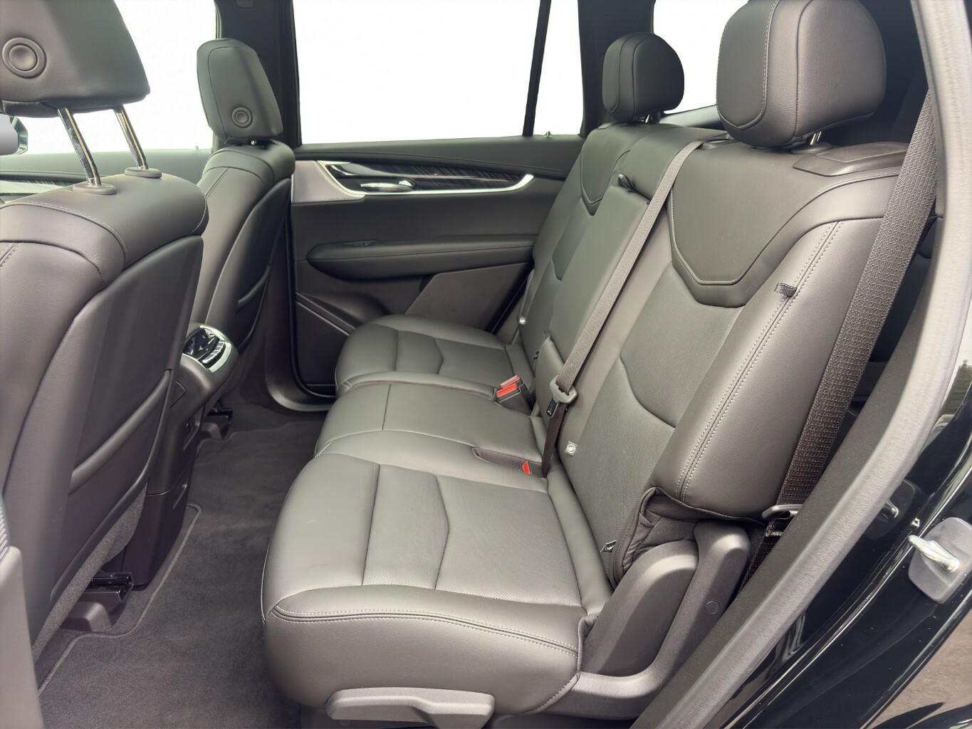 Cadillac XT6, миниатюра 18