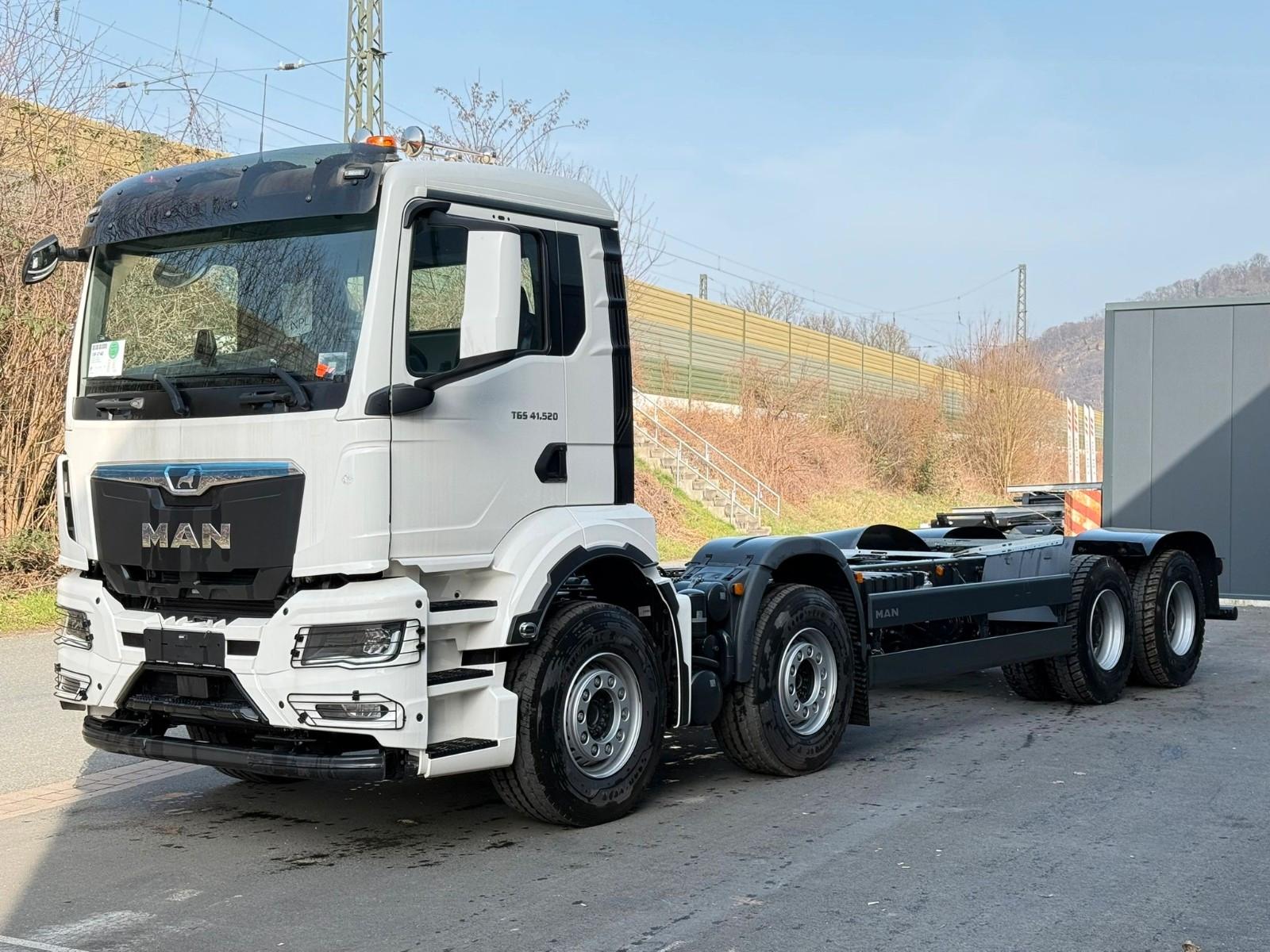 MAN TGS 41.520 8X4 BB Euro 6e