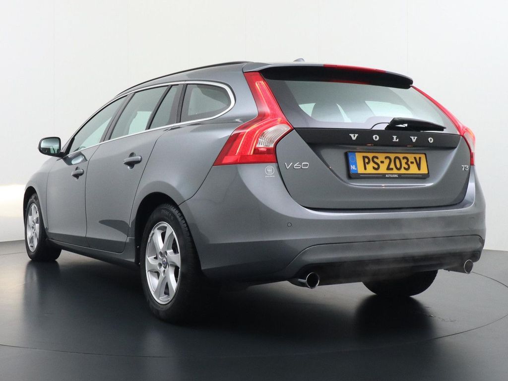 Volvo V60 1.5 T3 Summum automatik navi sitzheizung