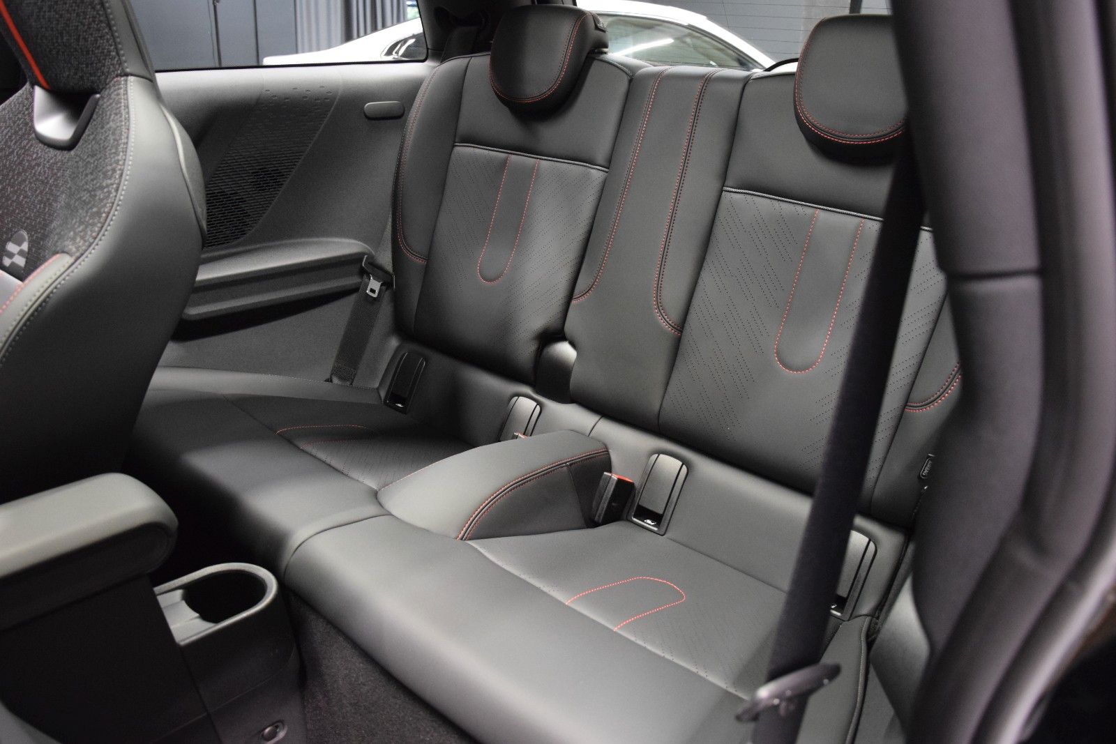 Fahrzeugabbildung MINI John Cooper Works Trim XL Pano H&K HUD Memory