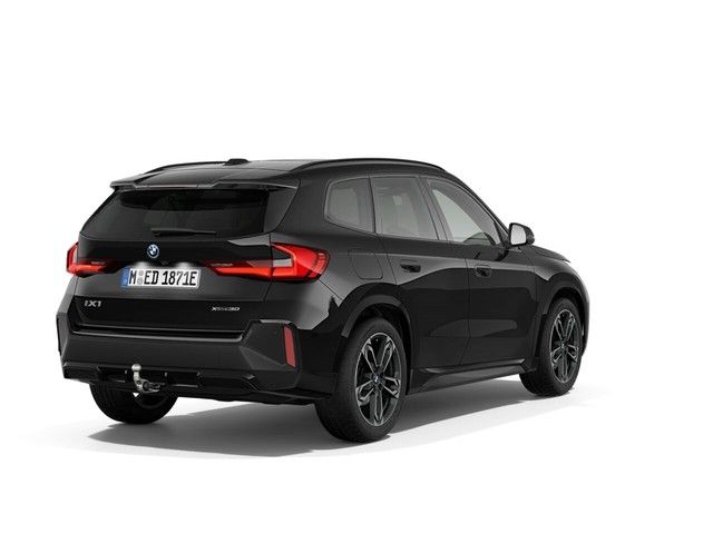 BMW iX1 xDrive30 M SPORT Panorama Head-Up harman/kar imagem 2