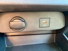 Fahrzeugabbildung Hyundai i10 1.0 KLIMA SHZ LRHZ ALLWETTER PDC BLUETOOTH