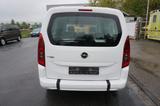 Opel Combo Life 1.5 Diesel Edition / Rollstuhlrampe - Behindertengerechte Opel Combo Life