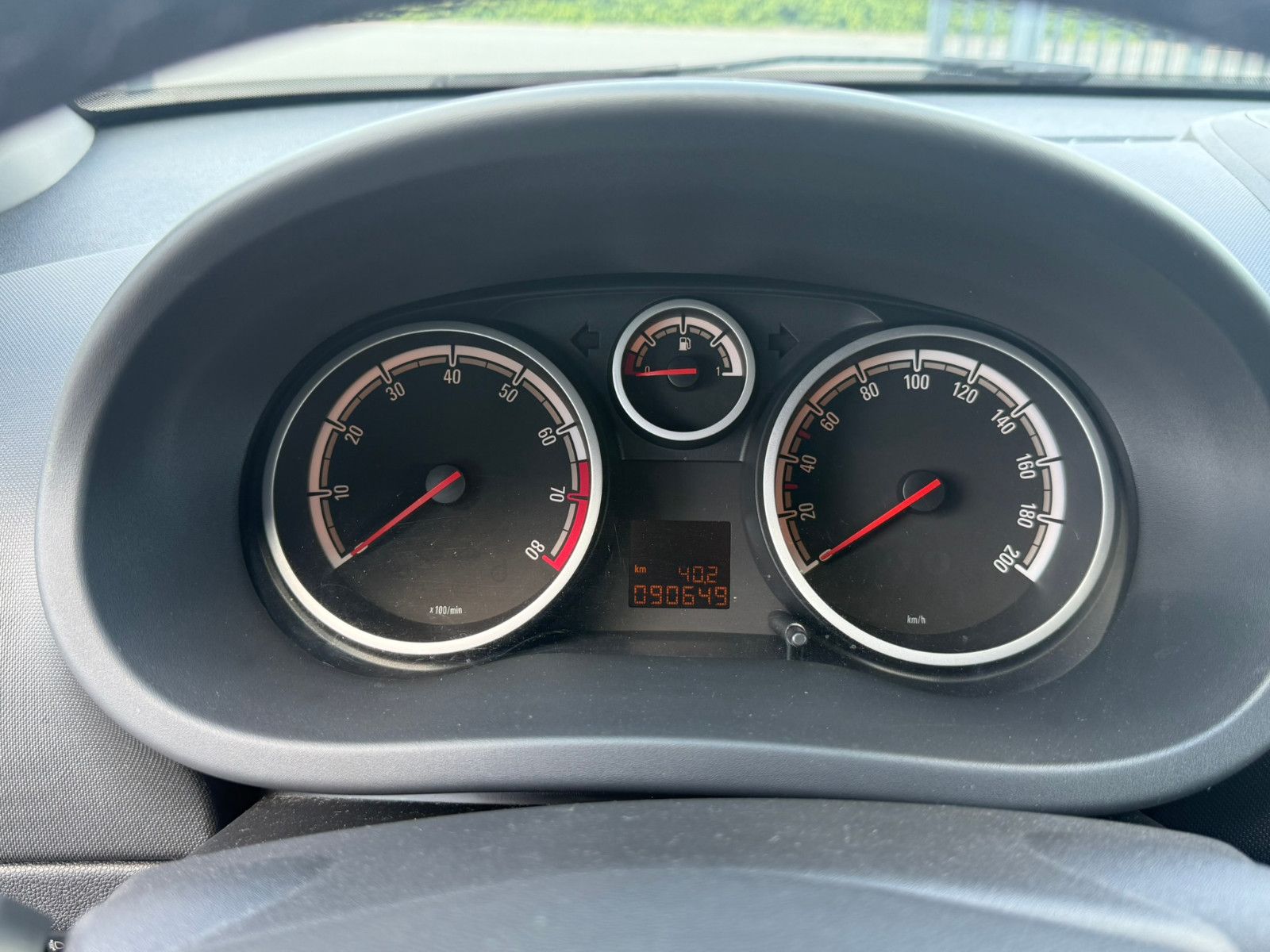 Fahrzeugabbildung Opel Corsa D Energy