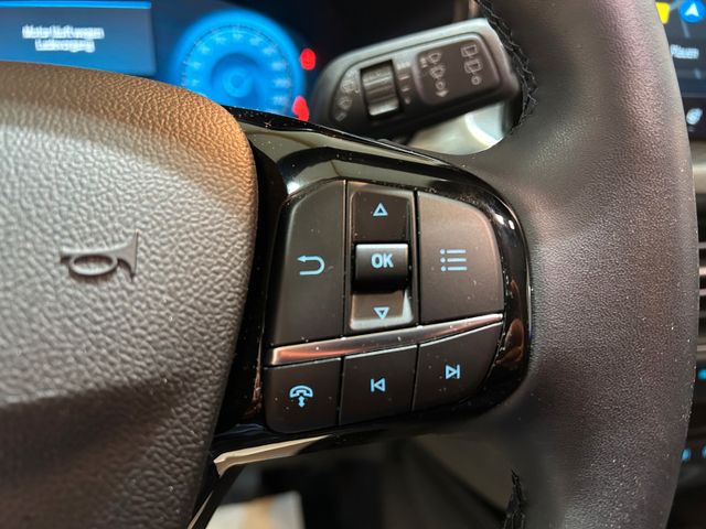 Ford Kuga Titanium 1,5 NEUES MODELL