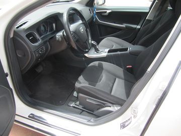 Volvo V60 - 9