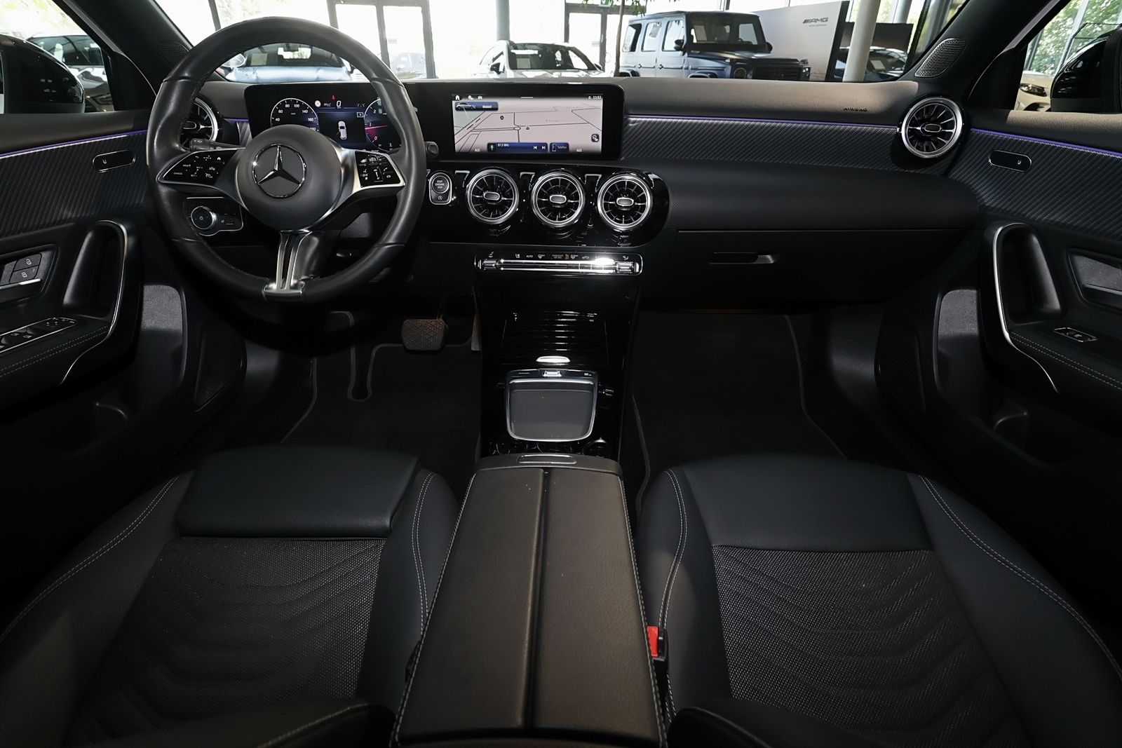 Mercedes-Benz A 180 d AHK MULTIBEAM DISTRO TOTWINKEL NIGHT 18 foto 5