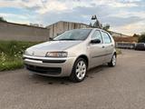 Fiat Punto 1.2 tüv 3/26 WENIG KM 2 HAND - gebrauchte Fiat Punto aus dem Jahr 2002