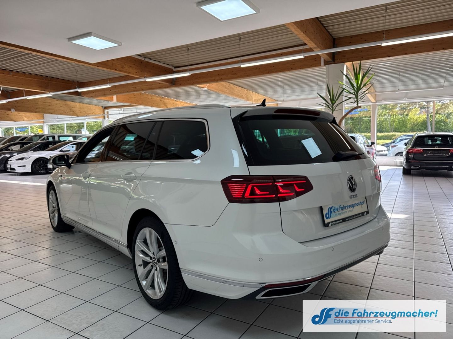 Fahrzeugabbildung Volkswagen Passat Variant GTE 1.4 TSI Plug-In Hybrid EU6d S