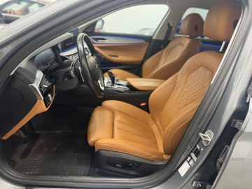 BMW 520 - 6