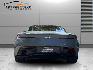 2016 Aston Martin DB11 — фото 4