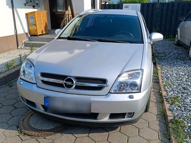 Opel Vectra C 3.2 V6 Benzin, AHK, Navi, Bl...