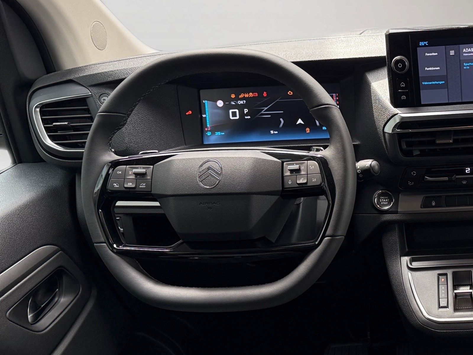 Fahrzeugabbildung Citroën Holidays Diesel 180 Automatik Paket Max
