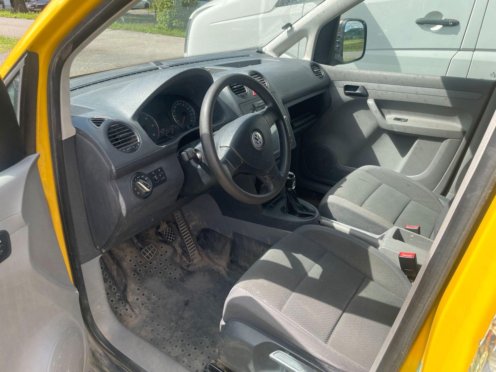 Volkswagen Caddy 2009 — photo 5