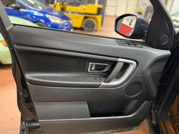 Land-Rover Discovery Sport - 12