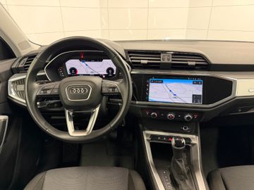 Audi Q3 - 12