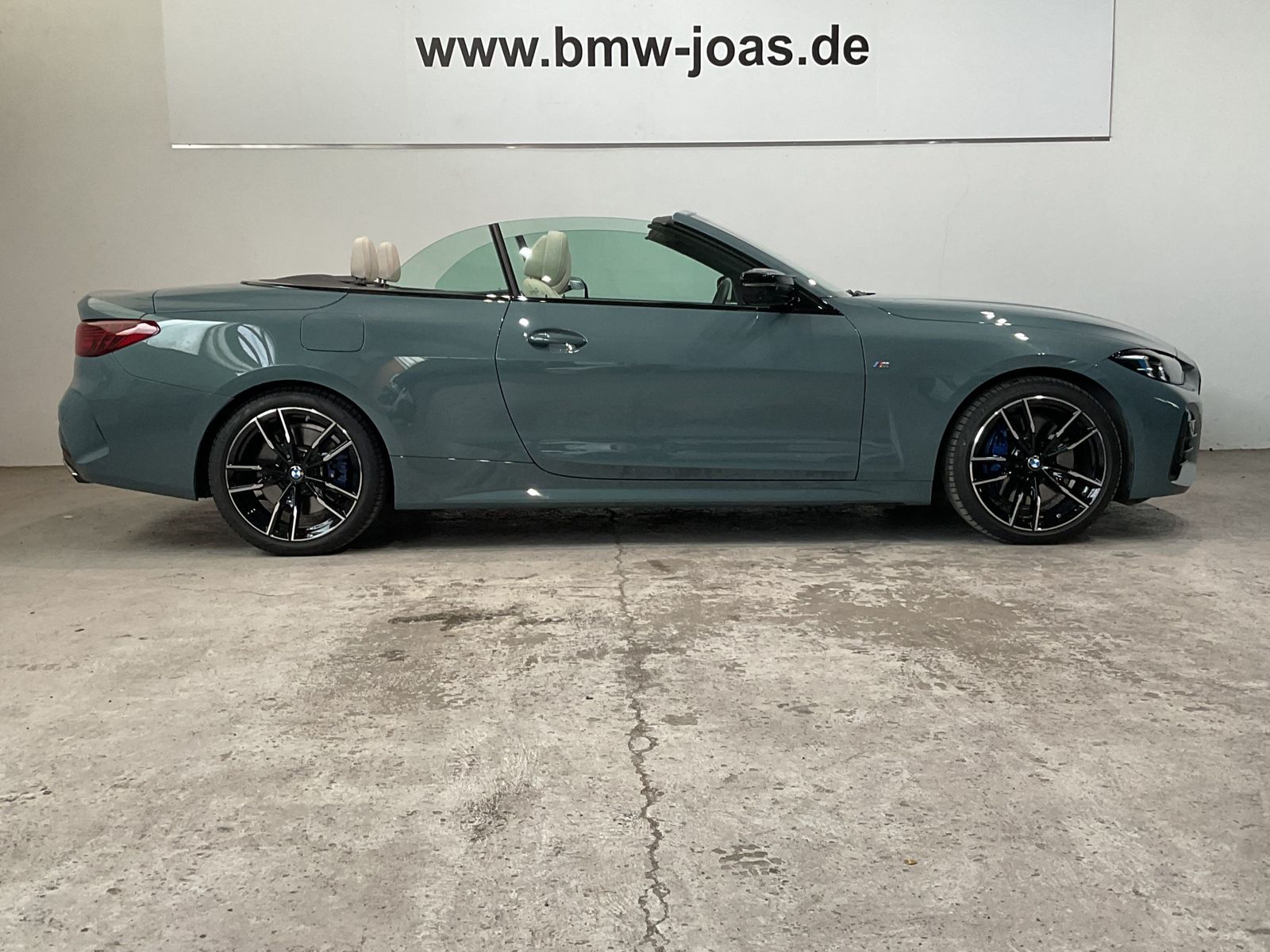 Fahrzeugabbildung BMW M440i xDrive HK HiFi Adap. LED Adap. M Fahrwerk