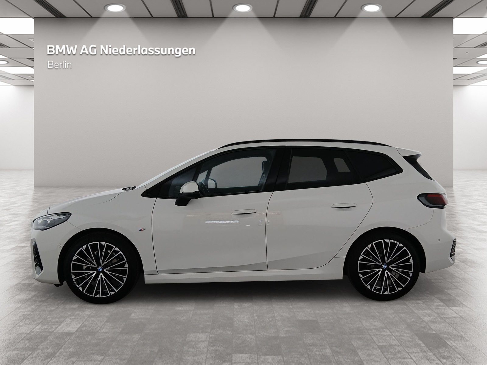 BMW 220 Active Tourer - Bild 3