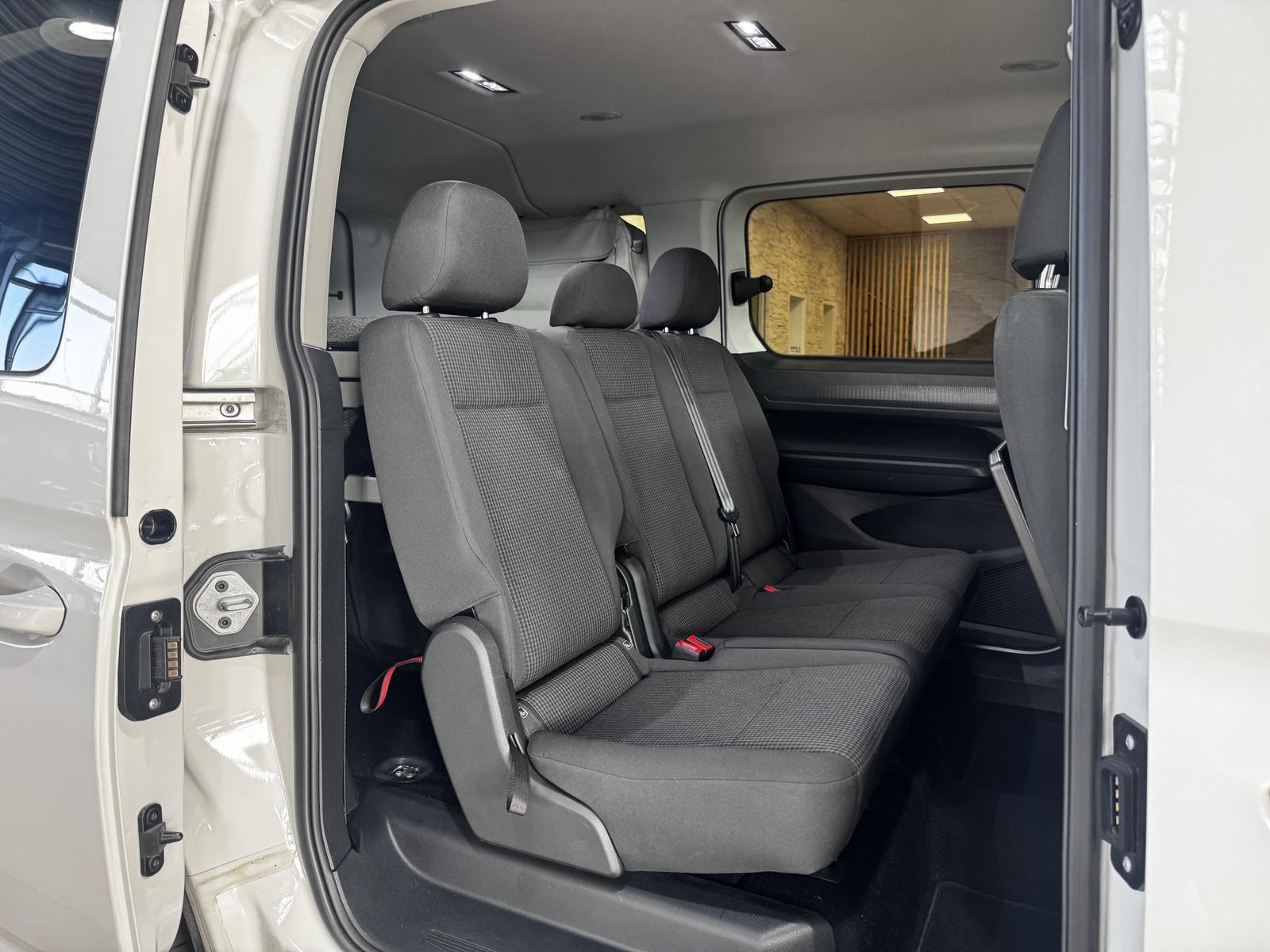 Volkswagen Caddy Maxi California Camper R.Cam Standheizung 