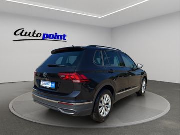 Volkswagen Tiguan - 5