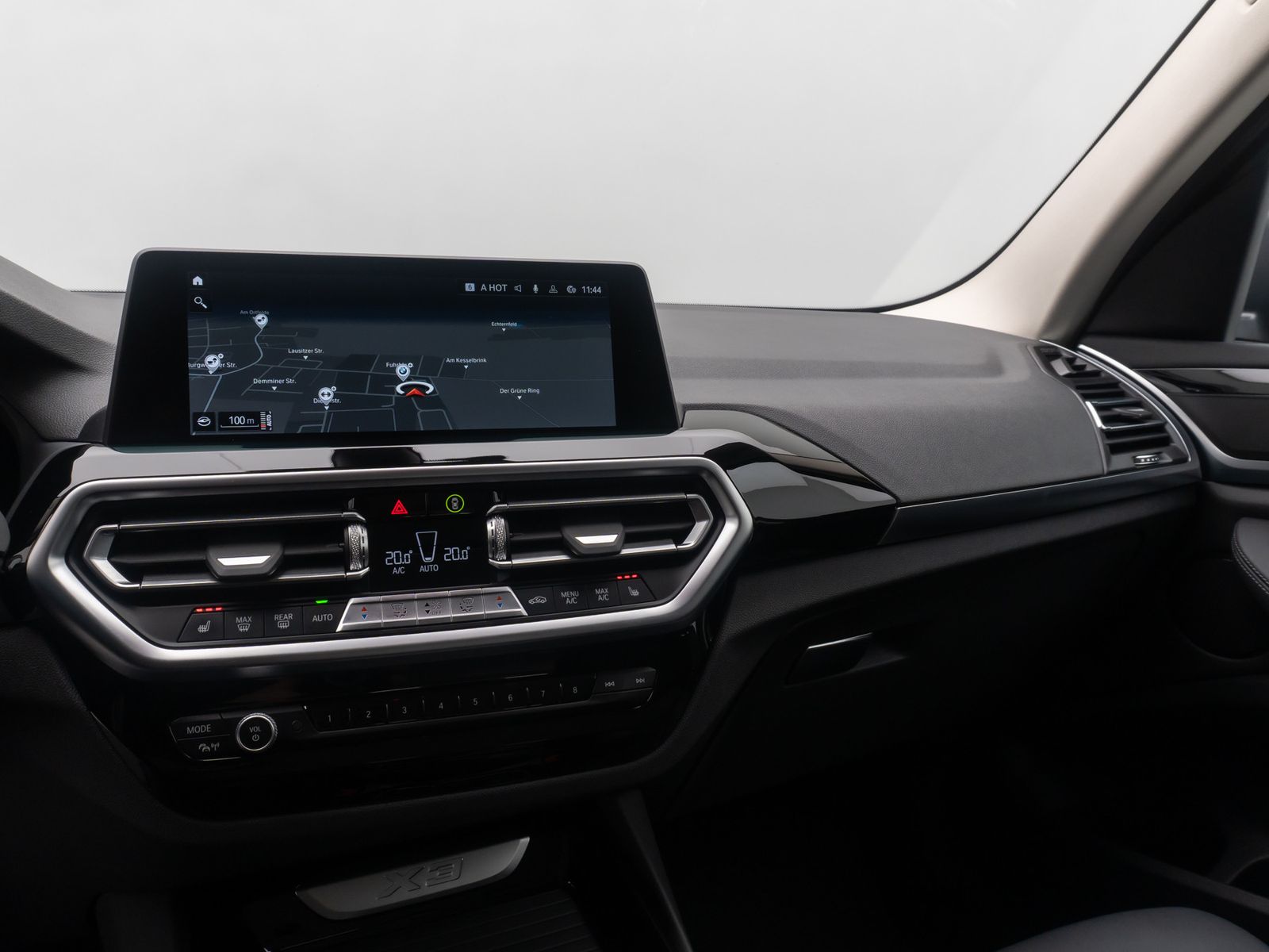 Fahrzeugabbildung BMW X3 xD30d Leder Memory DAB Kamera Sportsitz18Zoll