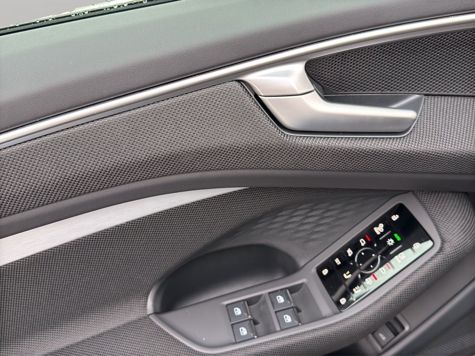 Audi A6 - Bild 13