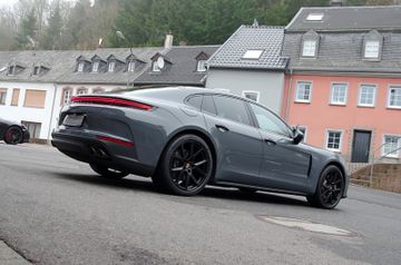 Porsche Panamera 4 E-Hybrid*21"SportDesign,ACC,BOSE,PANO
