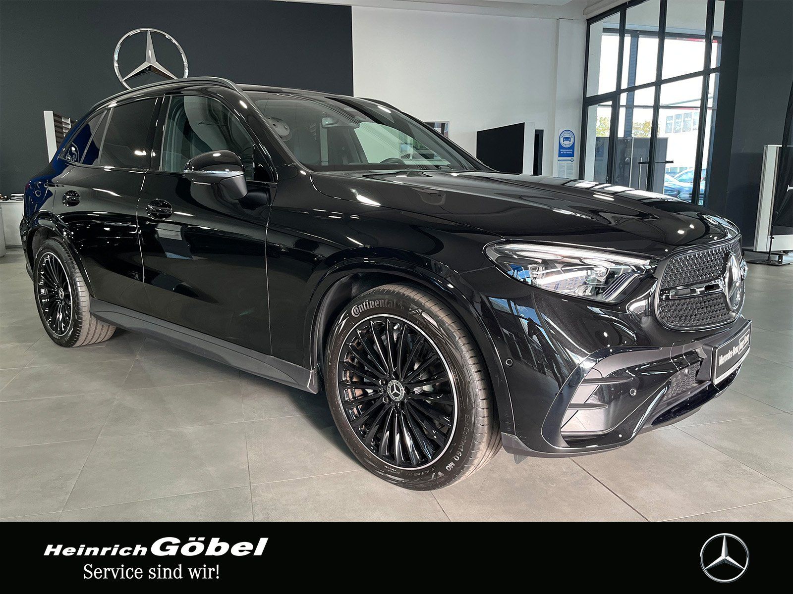 Fahrzeugabbildung Mercedes-Benz GLC 300 d AMG+DIGITAL-L+PANO+AHK+360°+MEMORY
