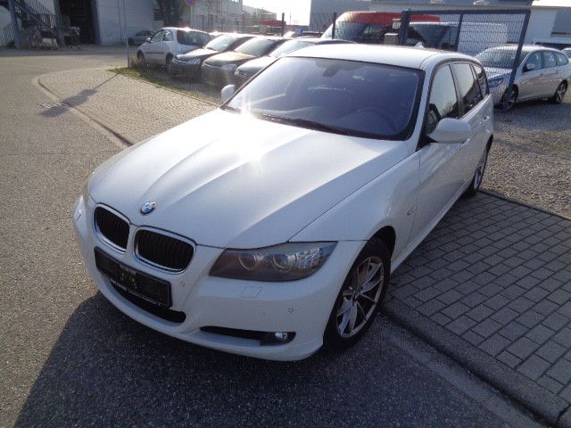 BMW 320 Baureihe 3 Touring 320d Euro-5 LED Xenon M-S