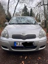 Toyota Yaris 1.0 VVT-i - Toyota Yaris in Kiel