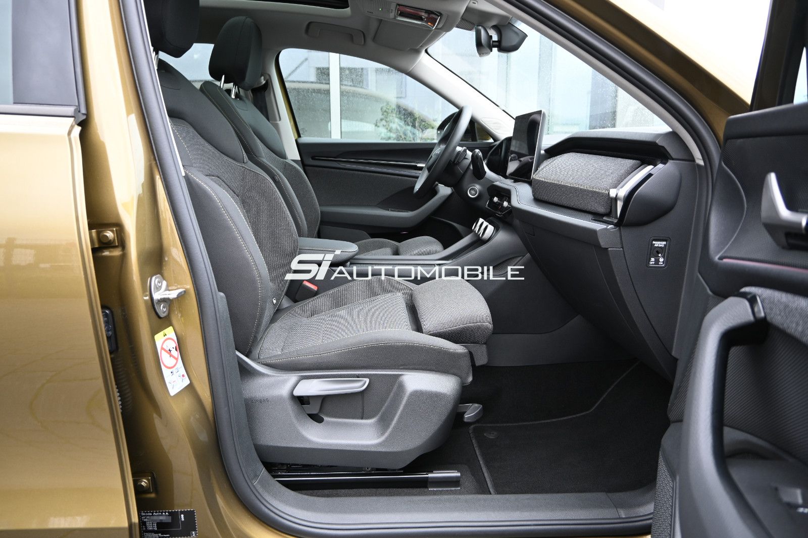 Fahrzeugabbildung SKODA Kodiaq 2.0 TDI 4x4 DSG °AHK°PANO°STANDHZ°7-SITZE