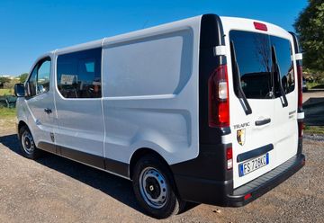 Renault Trafic - 2