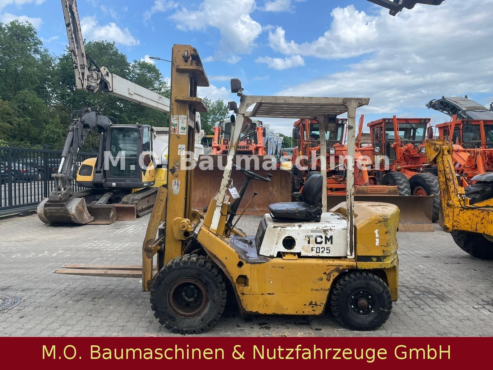 Fahrzeugabbildung TCM FD 25 - Z4 / 2,5 t / 4,00m / Duplex /