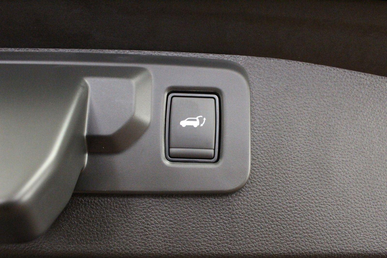 Fahrzeugabbildung Renault Symbioz Mild Hybrid 140 EDC Esprit Alpine